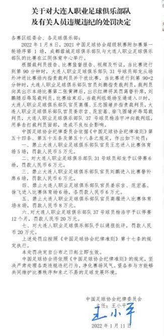 钱婆婆最终原谅了白龙的过错，并告诉千寻要她用自己的力量去拯救白龙和父母